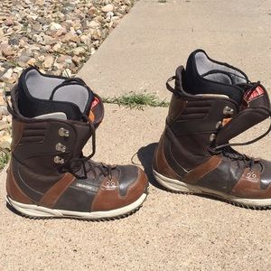 Burton Freestyle Snowboard Boots (Size 13 Mens)